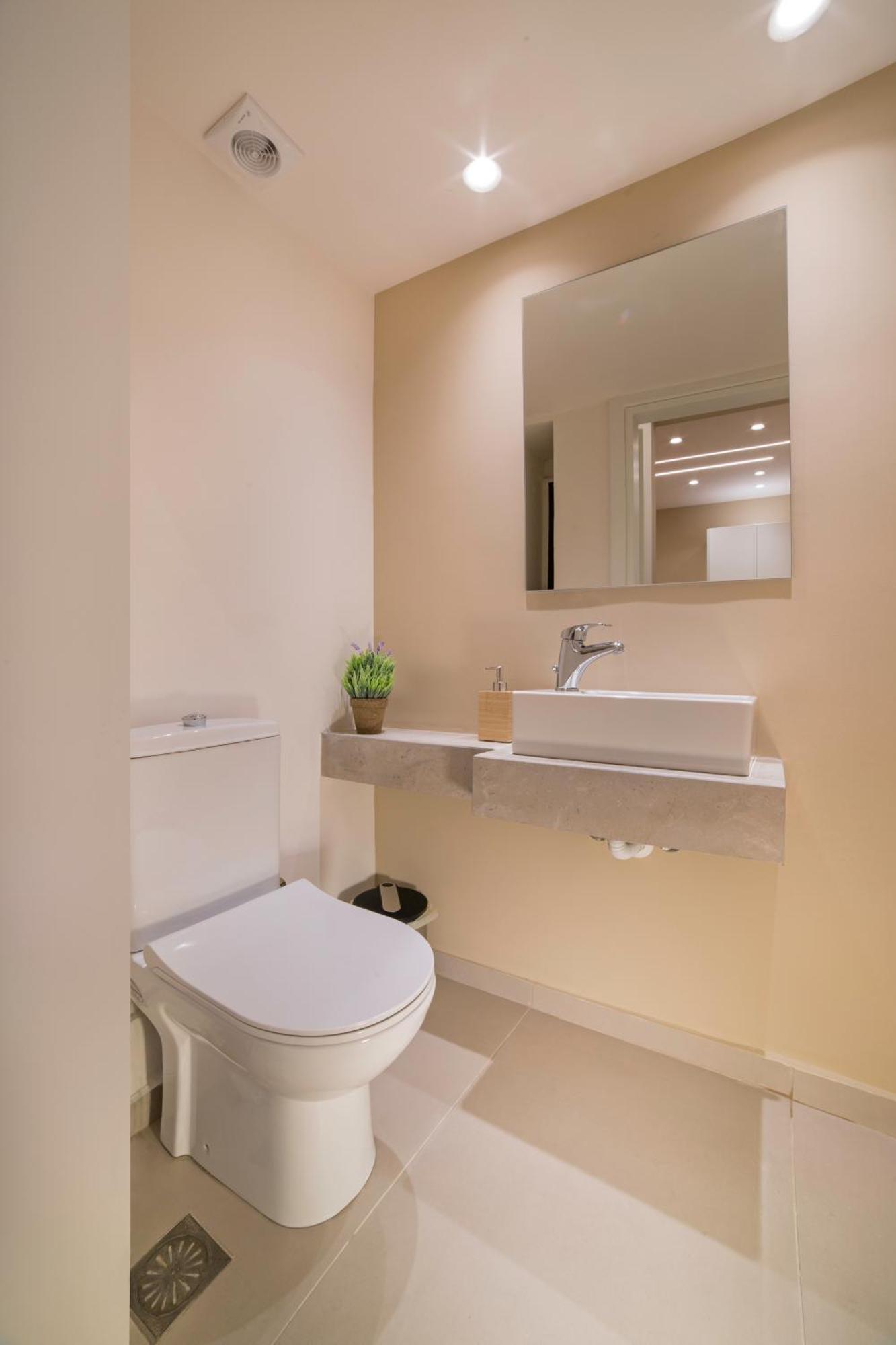 Urban Spacious Apartment Near Kallimarmaron Atene Esterno foto