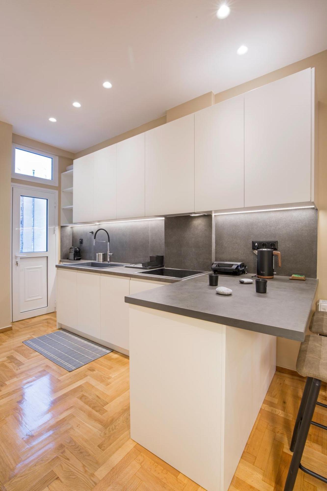 Urban Spacious Apartment Near Kallimarmaron Atene Esterno foto